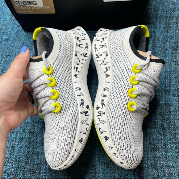 Allbirds Tree Dasher Oiselle x Mia Saine Running Shoes in Light Grey Neon Yellow - Picture 5 of 11